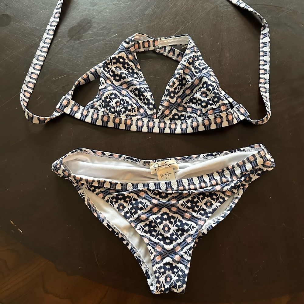 Jessica Simpson bikini. Worn once